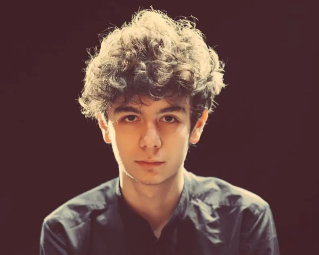 Pianist Mateusz Dubiel