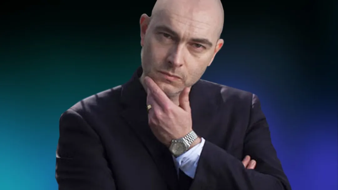 Pianist Nick van Bloss