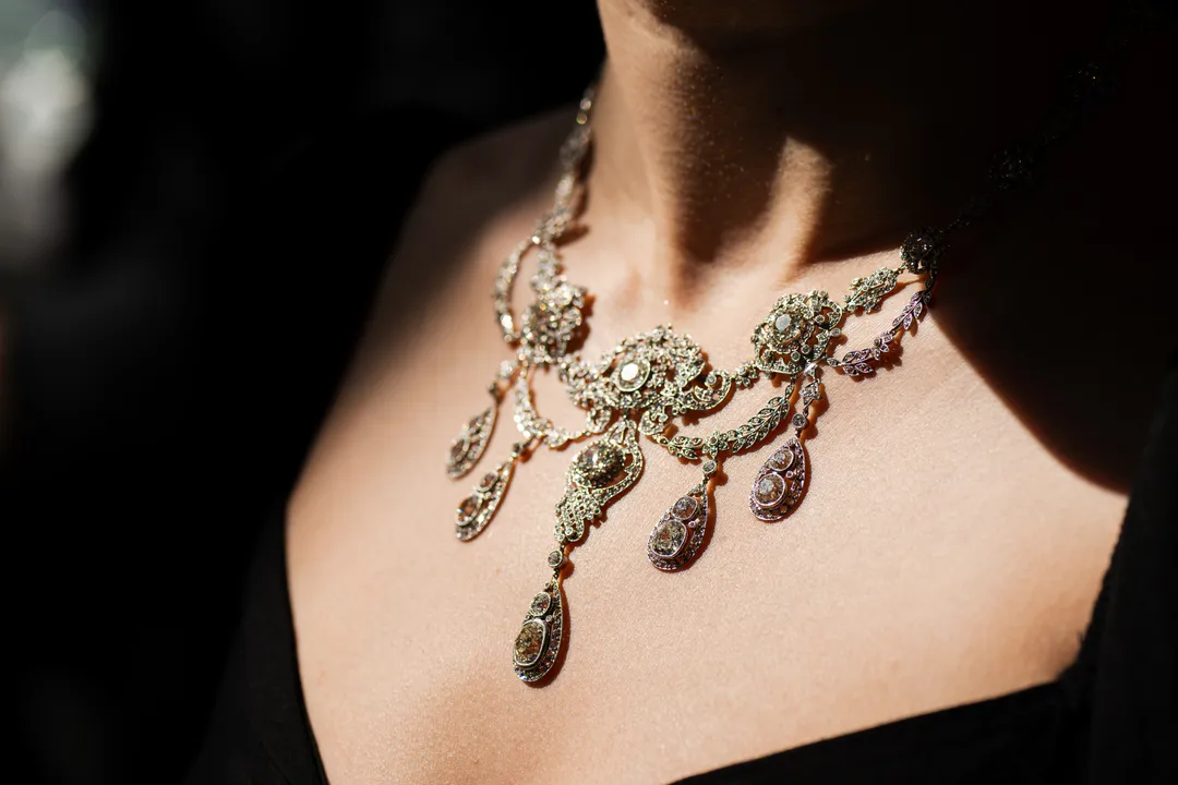 Coconut Grove Jewelry & Watch Show 2026, Nov 13-15, The Hangar at Regatta Harbour, Miami at The Hangar at Regatta… (photo 4)