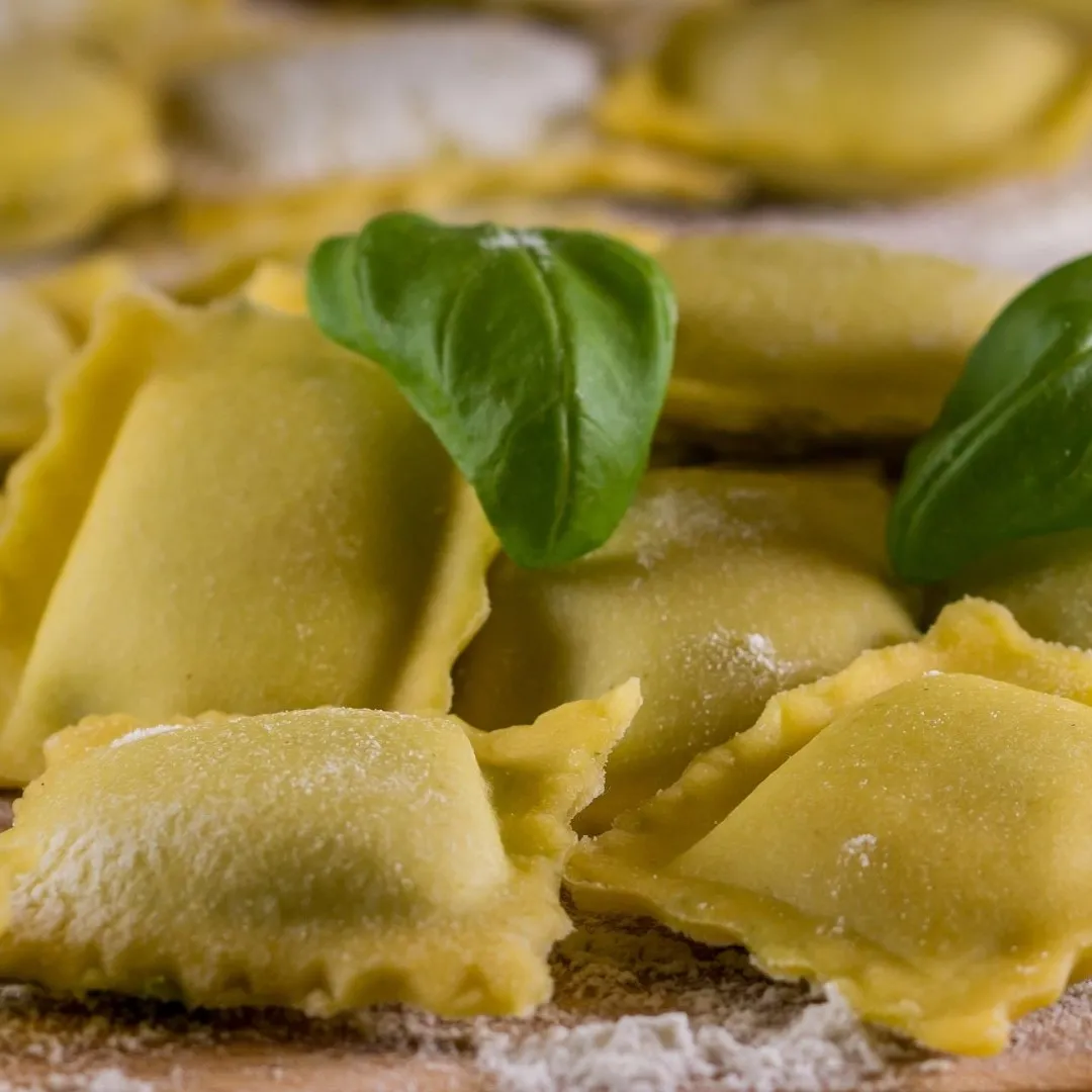 W-FA559 Handmade Filled Pasta with Chef Tara Valle