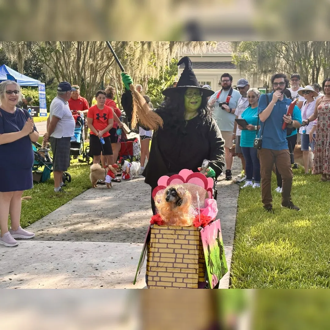 Dog Day at Leu Gardens