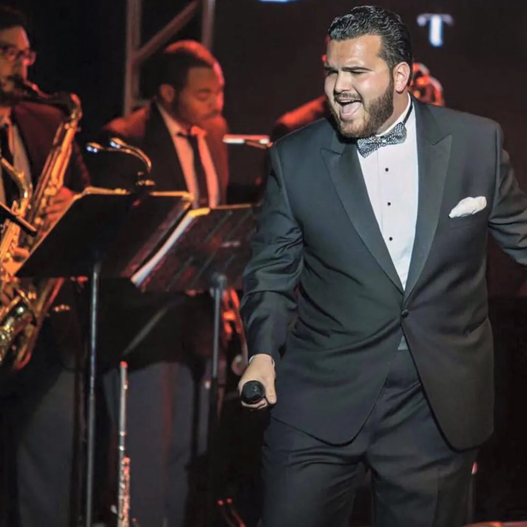 Sal "The Voice" Valentinetti's Holiday Show (Copy)