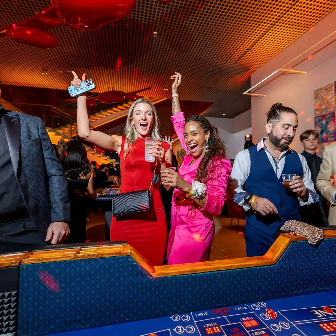 Art & Aces: A Night of Vintage Glamour
