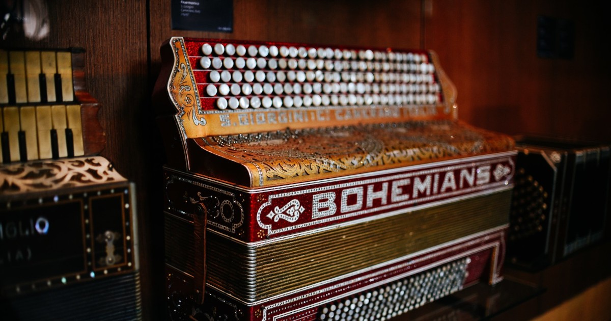 Most Interesting Instruments Ten Unusual Musical Instruments to Make You Go Hmmm... | CultureOwl