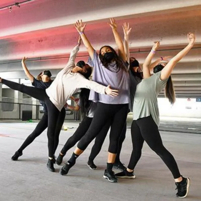 ARTS AL FRESCO, A STROLLING EXPERIENCE