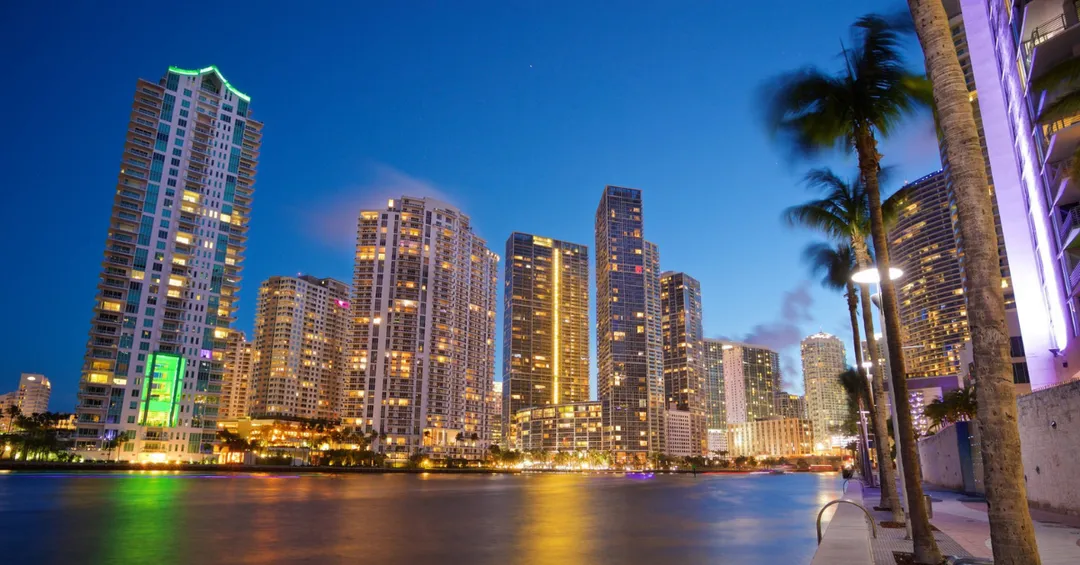 Downtown Miami: Your Ultimate Arts and Culture Neighborhood Guide