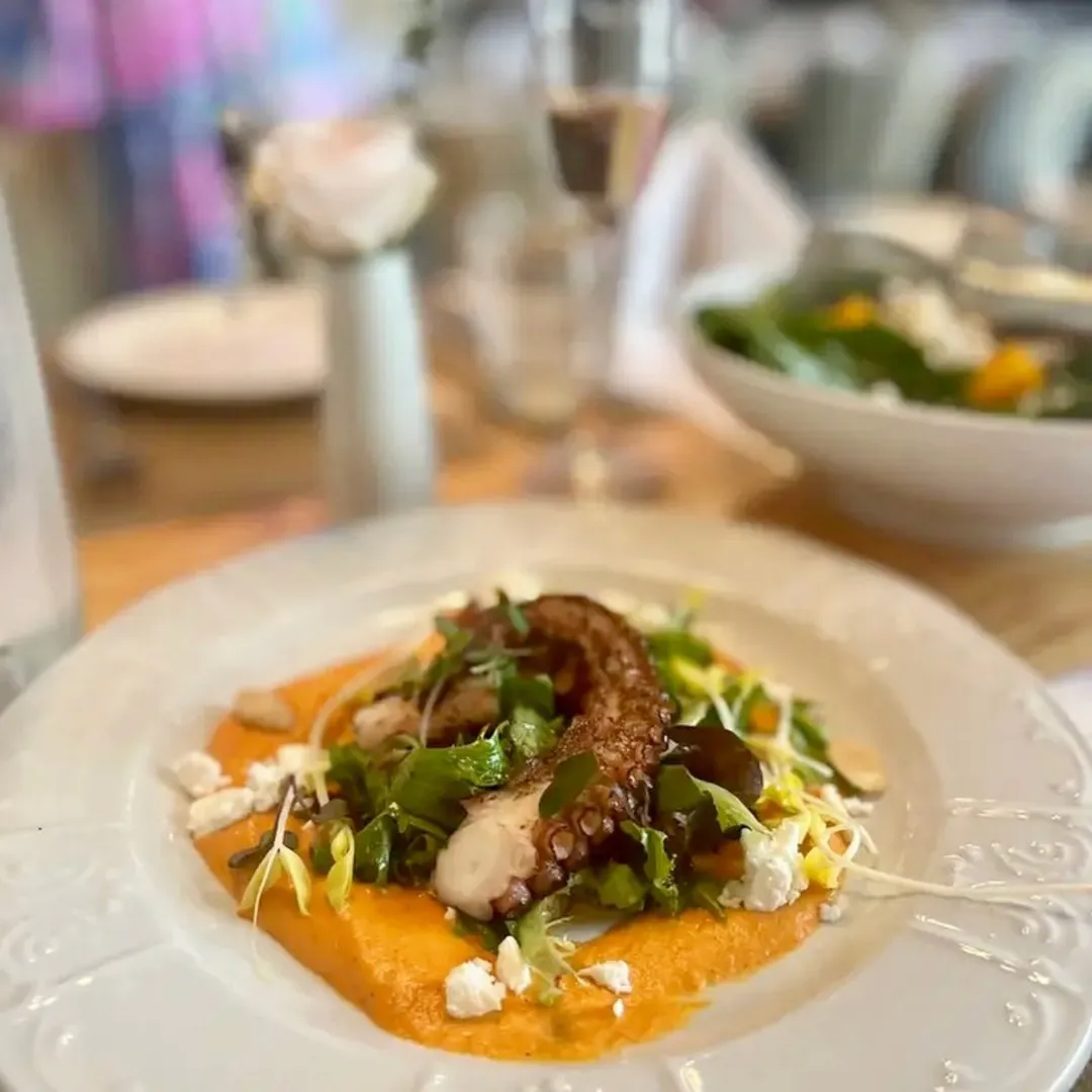 DoveCote Restaurant